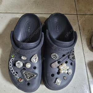 크록스 베이(+지비츠 포함) 7cm 240사이즈