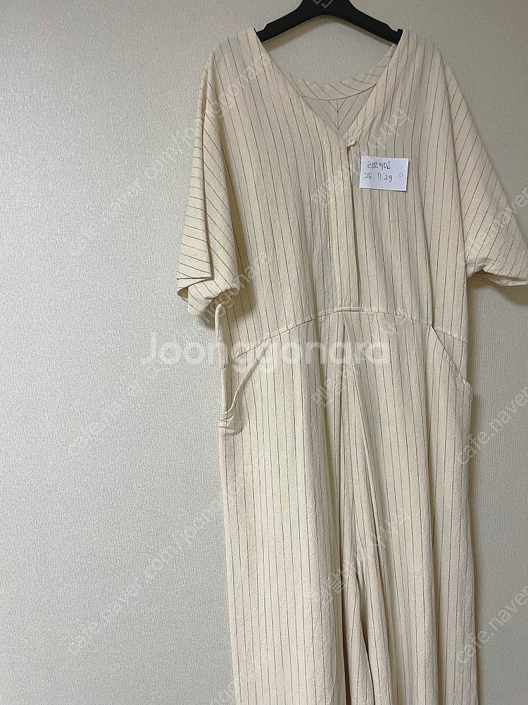 율하네 25년 점프슈트 새제품--3