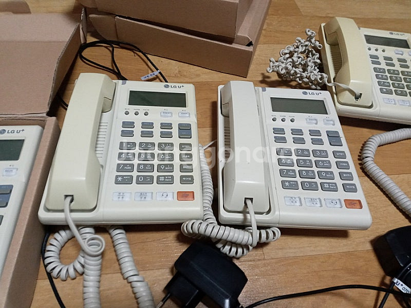 모임스톤 IP255S 인터넷 전화기 (15ㅡ>11개)--6