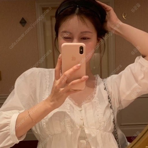 릴리코츠 리아 블라우스 새상품