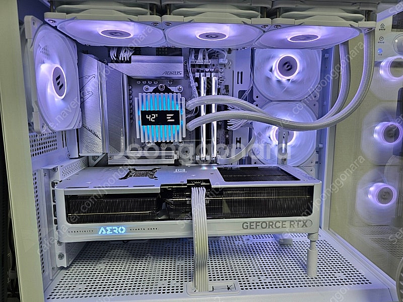 9800x3D 5070ti 게이밍 데스크탑 본체 판매합...--0