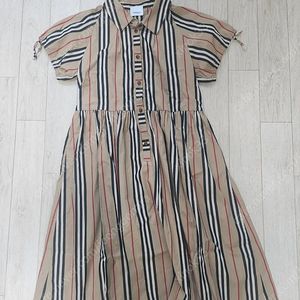 정품.조세핀.1회착) 14y(성인55가능). 버버리키즈 원피스 택포27만원