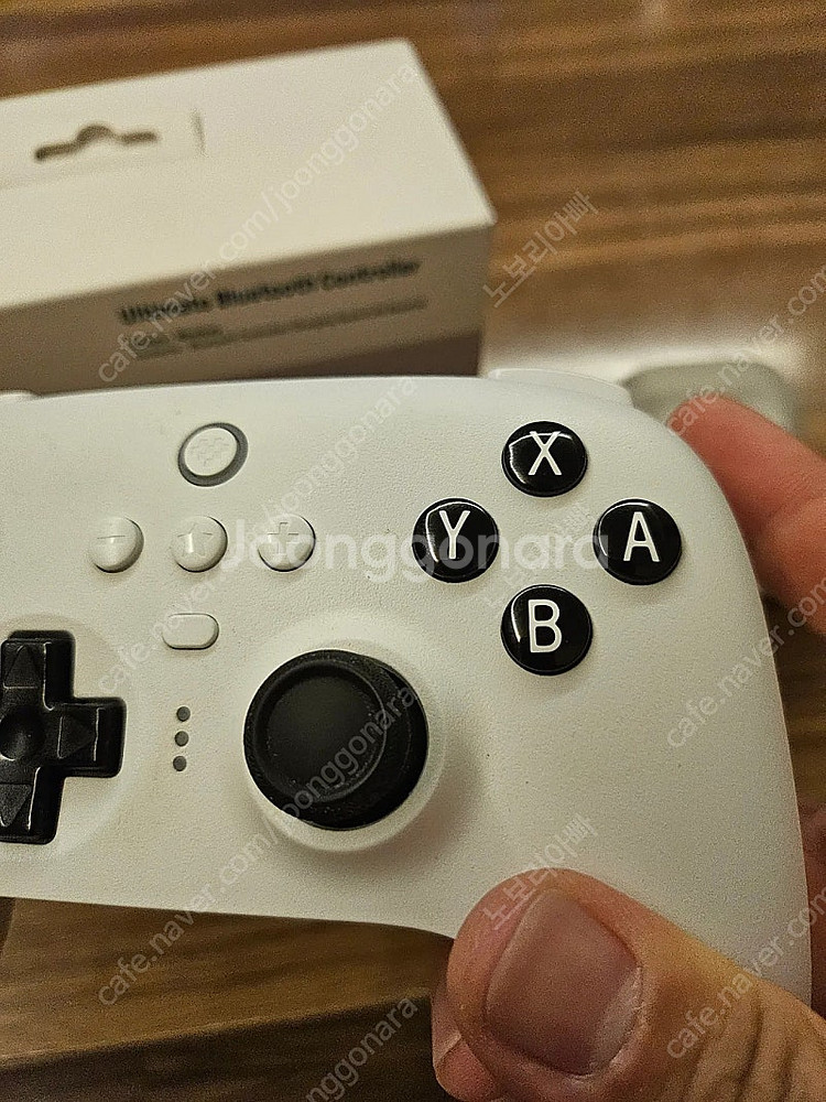 8BitDo 얼티메이트 컨트롤러--2