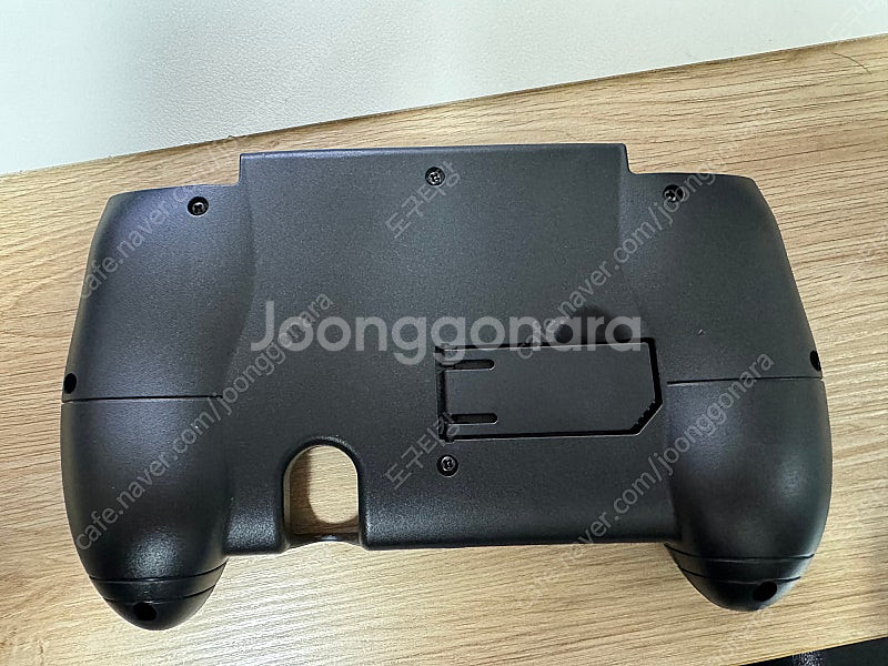 new 3ds xl 뉴큰다수 그립 케이스 팝니다--1