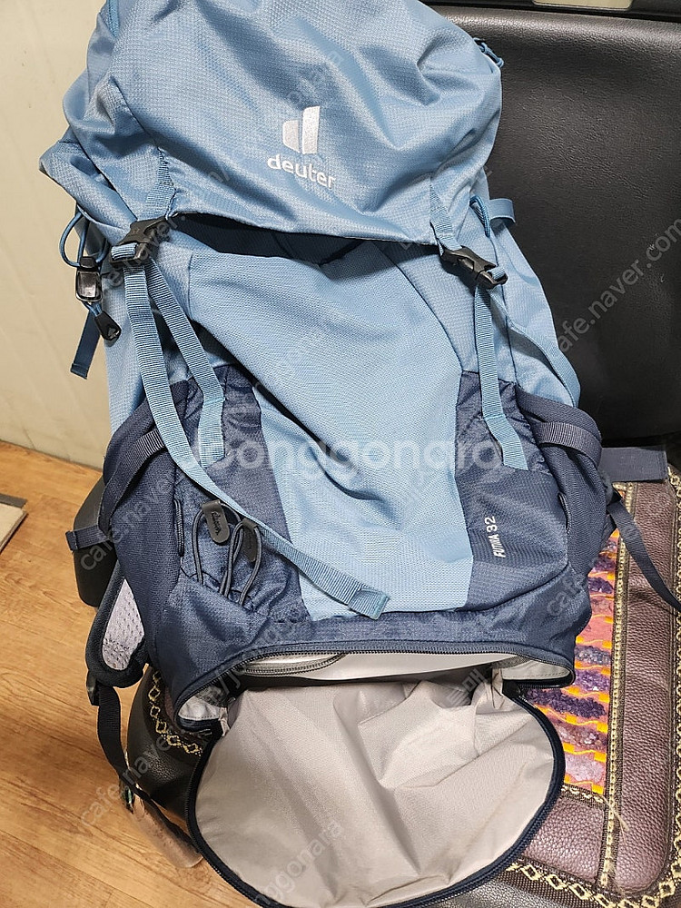 도이터배낭 푸트라32L 등산배낭--3