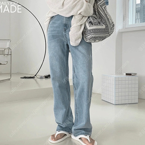 데일리쥬 일자 청바지 연청 S