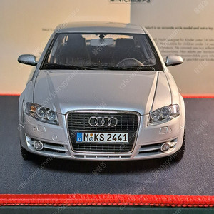 [판매] 1:18 / Kyosho, Minichamps, Norev / Audi, BMW, Mercedes-Benz 모형을 팝니다.