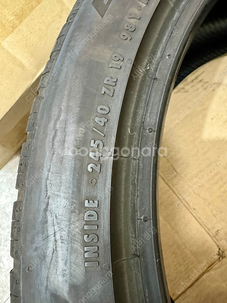 콘티넨탈 dws06+ 19인치 타이어 한짝 판매 합니다--2