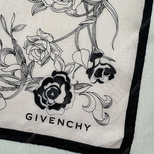 지방시 GIVENCHY 로고 면 스카프/손수건 58cm