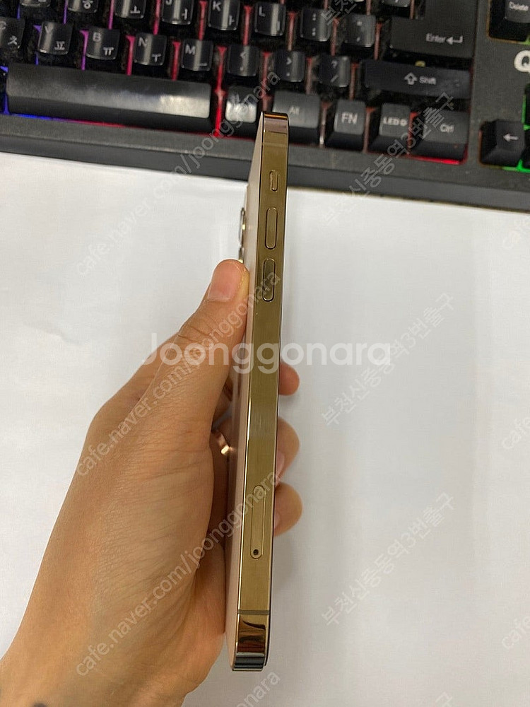 197958 아이폰12프로 골드 AA급 128GB 무잔...--4