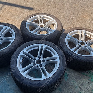 18인치 bmw 613m 하이퍼 실버 520D F10 5GT 5시리즈 F바디 에서 사용하던 PCD120 정품 팝니다