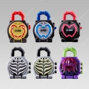 가면라이더 가이무 csm 헬헤임 세트 삽니다