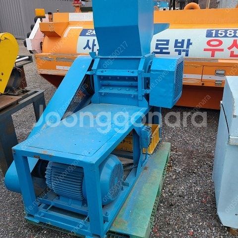 플라스틱 파쇄기--0
