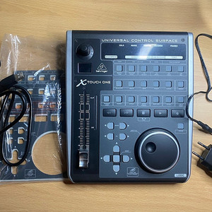 Behringer X touch one