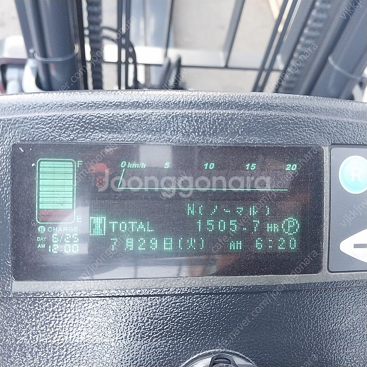 니찌유 전동지게차 2.5톤 싸이드쉬프트장착 자동발양개식...--3