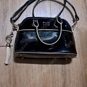 폴스 부띠끄 가방 맥끌라니 가방 질스튜어트 클러치백  2만원