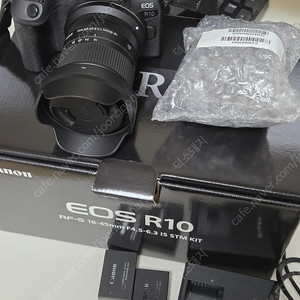캐논 R10 번들킷+ 시그마 1850 렌즈