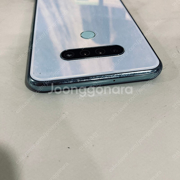 LG Q51 화이트 액정S급 매우깨끗! 3만8천원 판매...--3