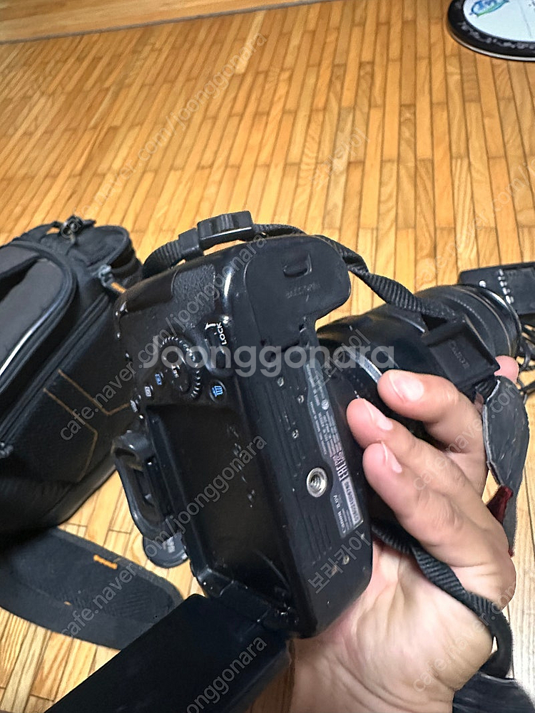 캐논EOS80D 바디 45만원--4