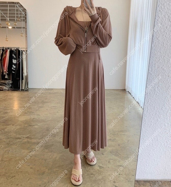 엔뉴엘 후드 집업 스커트 투피스 세트 이미지