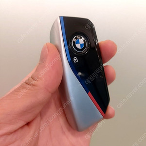 BMW F바디 구형 클래식 자동차키를 최신형 G바디 스마트키로 업그레이드 전환 제작 가성비 좋은 감가방어용 비상용키 예비키 여분키로 추가 구매 가능
