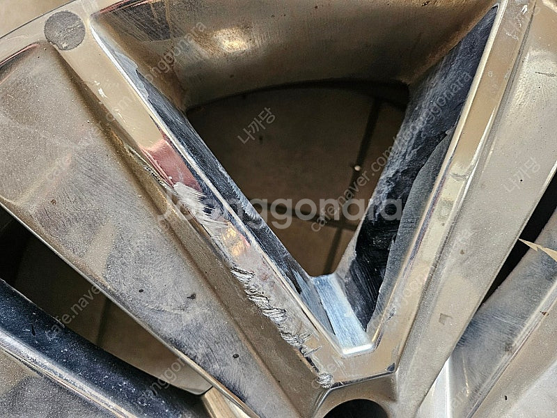 렉스턴스포츠 20인치휠 칸 그릴판매요--3