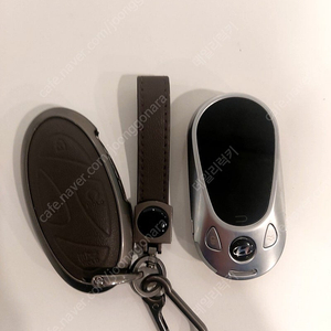 현대 신형 쏘나타, 기아 뉴K5 자동차키를 최신형 고급 수입차 다양한 타입 LCD 풀터치 스크린 디스플레이키로 컨버전 업그레이드 전환 제작 비상용키 예비키 여분키로 추가 구매 가능