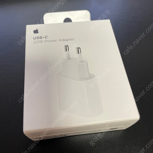 애플 정품 USB-C 20W 충전기 판매합니다.