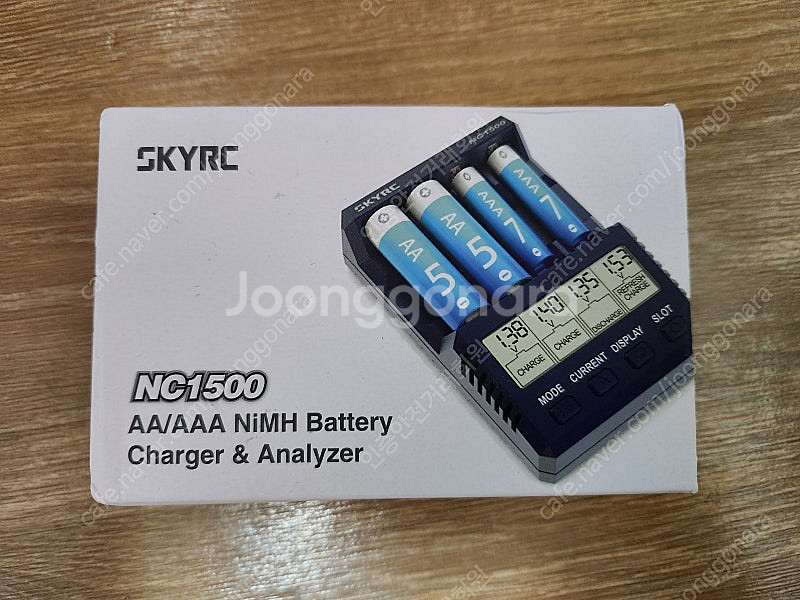 타미야 미니카 SKYRC 충전기 팝니다.--0