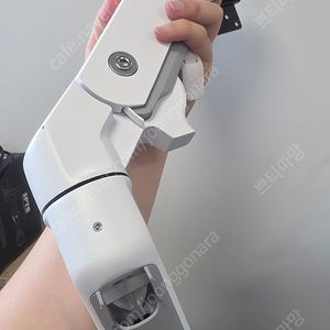 어고트론 Ergotron HX 모니터암 + 고강도 틸트헤드