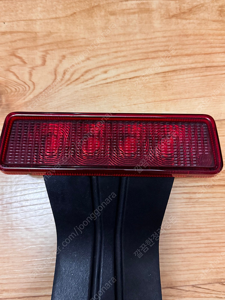 지프 랭글러 jk 순정 보조브레이크등 팝니다 이미지