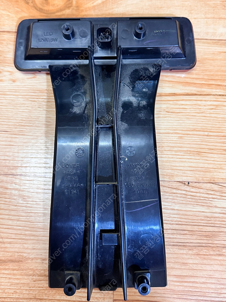 지프 랭글러 jk 순정 보조브레이크등 팝니다 이미지