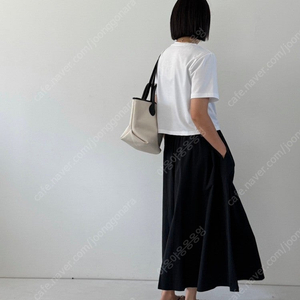 꺌랑 ( A라인 )바스락 스커트 M 블랙 아이보리