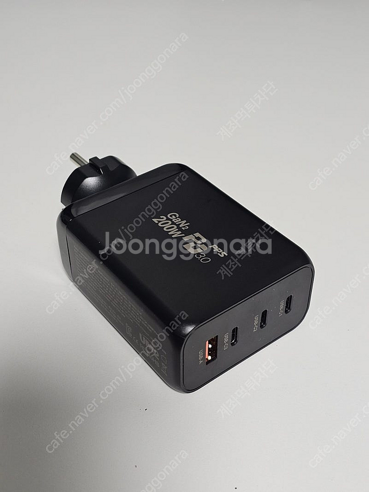 um2 200w pd 4포트 충전기 200pd-gan2--0