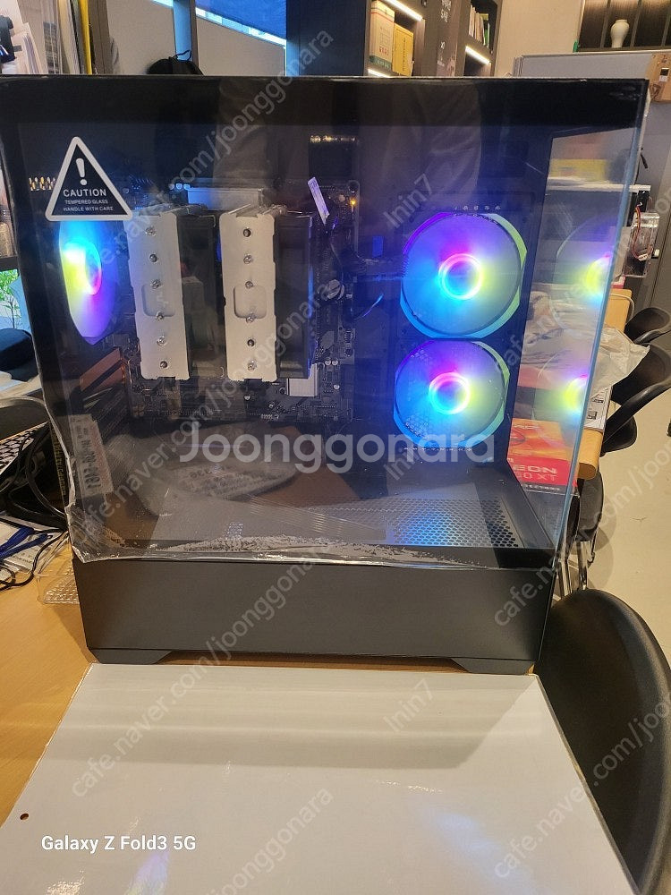 새컴퓨터 판매합니다. 가성비 좋습니다.--0