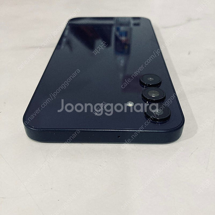 갤럭시 A15 블랙 128기가 매우깔끔한기기 7만원 판매합니다!--3