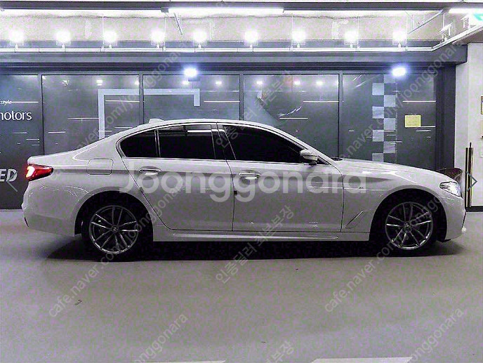 bmw5시리즈중고 전국최저가 완전무사고 타이어 교환 완...--4