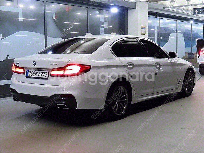 bmw5시리즈중고 전국최저가 완전무사고 타이어 교환 완...--5