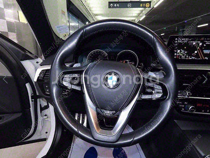 bmw5시리즈중고 전국최저가 완전무사고 타이어 교환 완...--9