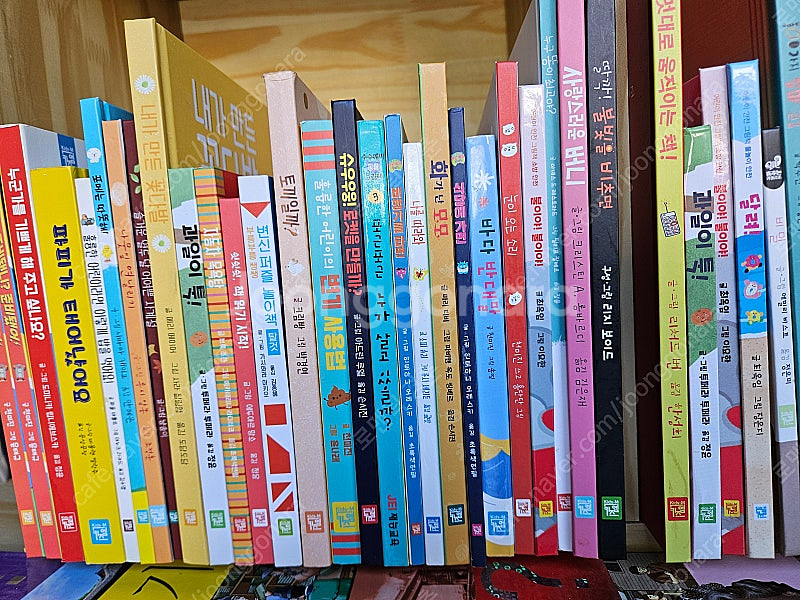 키즈엠 그림책 시리즈 : 전91권(보드북, 베스트, 춤추는 카멜레온)--6