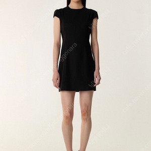 킨더살몬 Shaped Little Mini Dress Black새상품 kindersalmon 블랙미니드레스 IvanaHelsinki 앤유 ncssry 르니나 아모멘토 flowoom