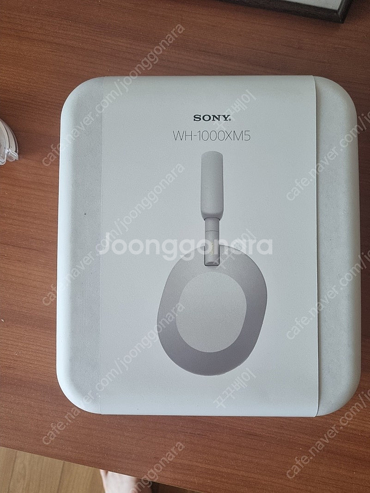 소니 WH 1000XM5 실버 해드셋 미개봉 새상품입니...--0