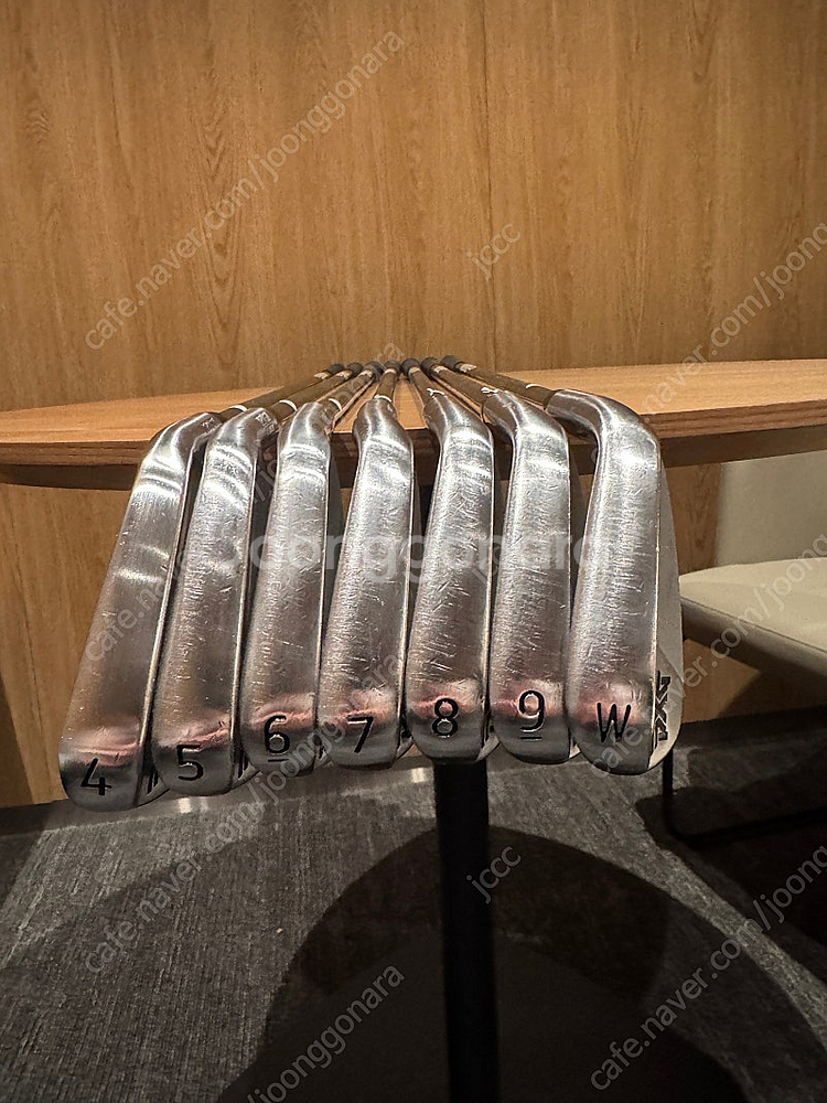 PXG 0211 ST 아이언 세트 (4-p) 판매합니다...--1