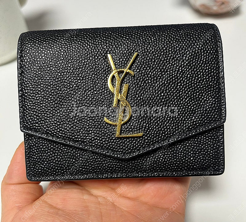 입생로랑 업타운 카드지갑(명함지갑) 팝니다.--2