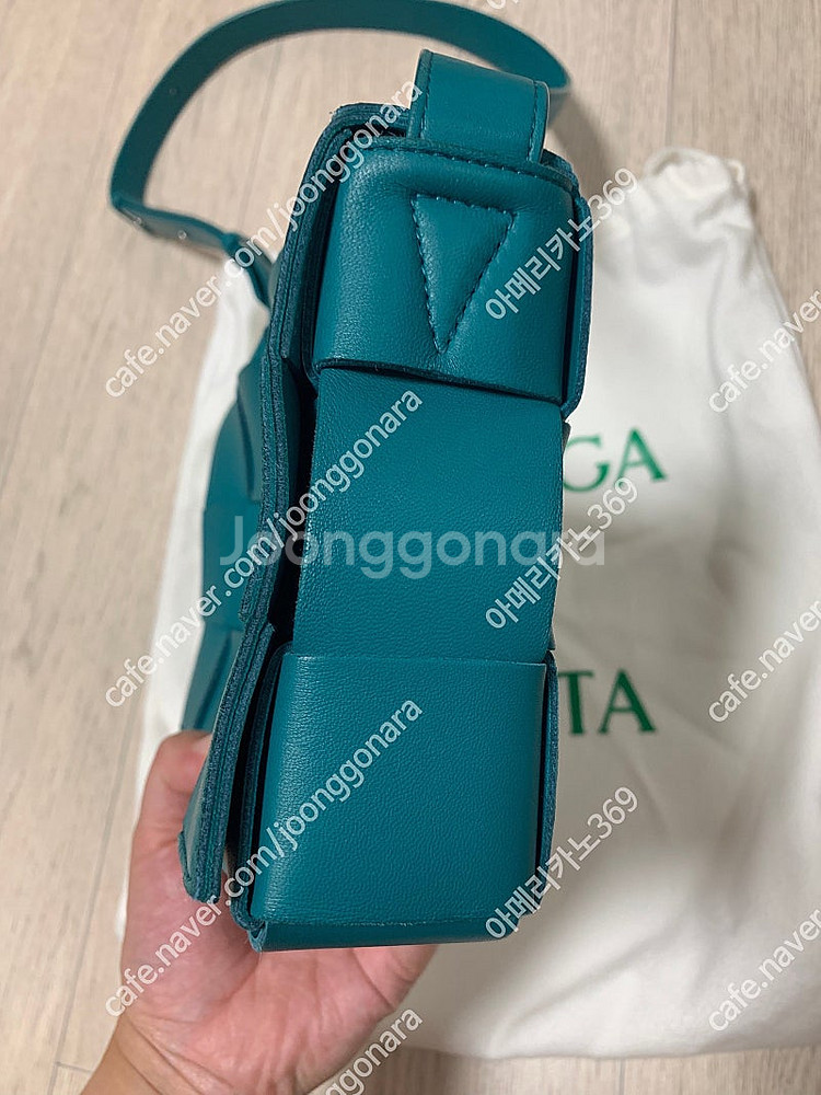 보테가베네타 카세트백--1