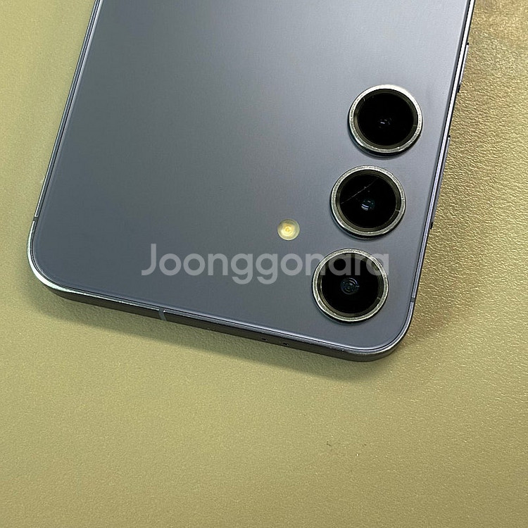 갤럭시S24플러스 퍼플색상 256용량 무잔상 상태좋은단말기 정상해지공기계 48만 판매합니다--8