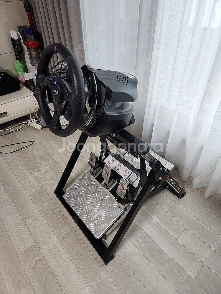 레이싱게임 운전대 트러스트 마스터 t500 RS와 거치...--3