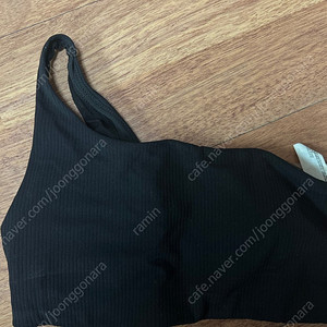 룰루레몬 원숄더 탑