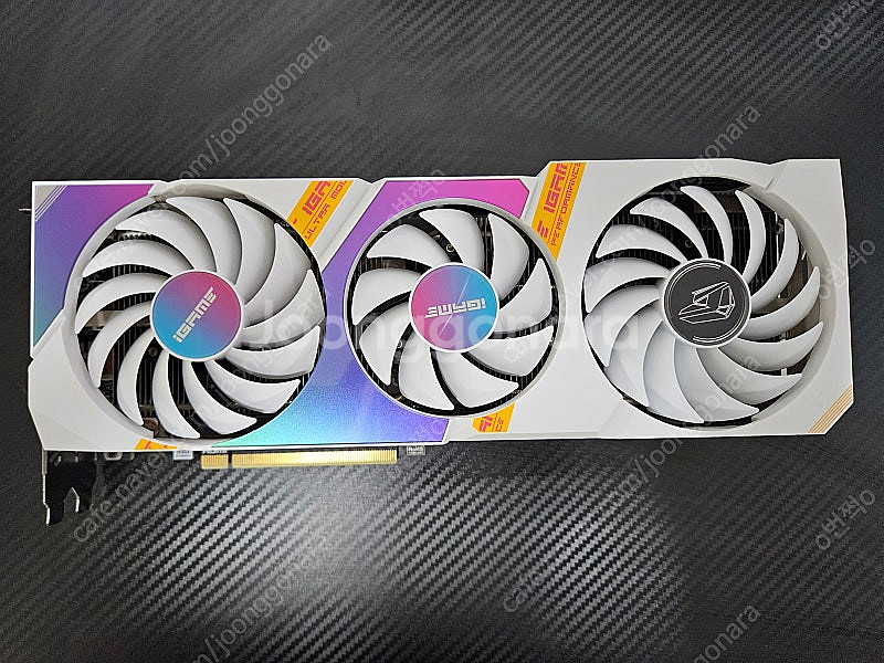 컬러풀 RTX 3070 ULTRA OC White--0