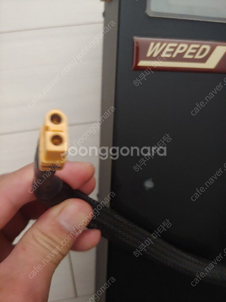 위페드 스톰 보조배터리 20a--2